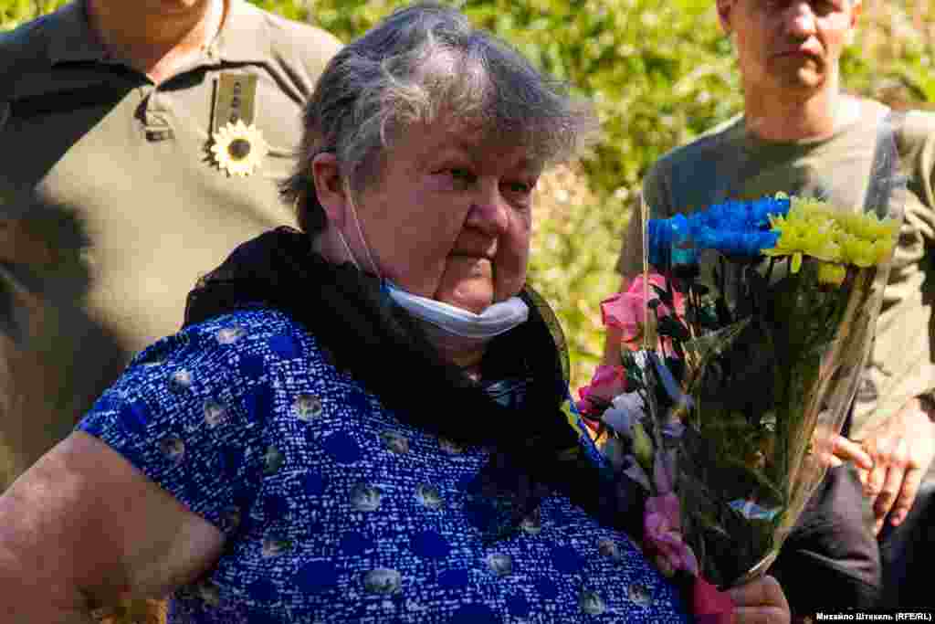 Валентина Чирцова – мати старшого солдата добровольчої чоти «Карпатська Січ» Олександр Чирцов, який загинув у Пісках