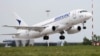Під Москвою впав російський пасажирський літак Sukhoi Superjet 100, екіпаж загинув