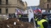 Гній у центрі Праги: чеські фермери знову вийшли на протест