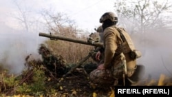 Украински войници край Авдиивка. Снимката е архивна.