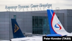 Sankt-Peterburqun "Pulkovo" aeroportu
