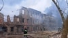 «Росія вчинила злочин проти мирних людей, лікарні, пацієнтів, дітей». Що розказують свідки ракетного удару по Дніпру