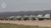 Avioane slovace MiG-29 la baza aeriană Silac din Slovacia. Captură preluată dintr-o înregistrare difuzată de Ministerul Apărării din Slovacia, pe 23 martie 2023.