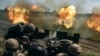 Силам оборони України вдалось прорвати оборону військ РФ біля Бахмуту. На фото: українські військові поблизу міста-фортеці , 15 травня 2023 року