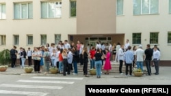 Imagine generică cu elevi.