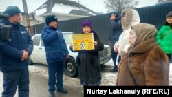 There was no violence reported at the February 8 protest, though police did not allow the participants to get near to the Chinese Consulate building.