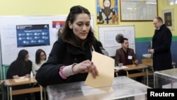 Виборчі дільниці зачиняться о 20:00 за місцевим часом; перші попередні результати очікуються до 22:00