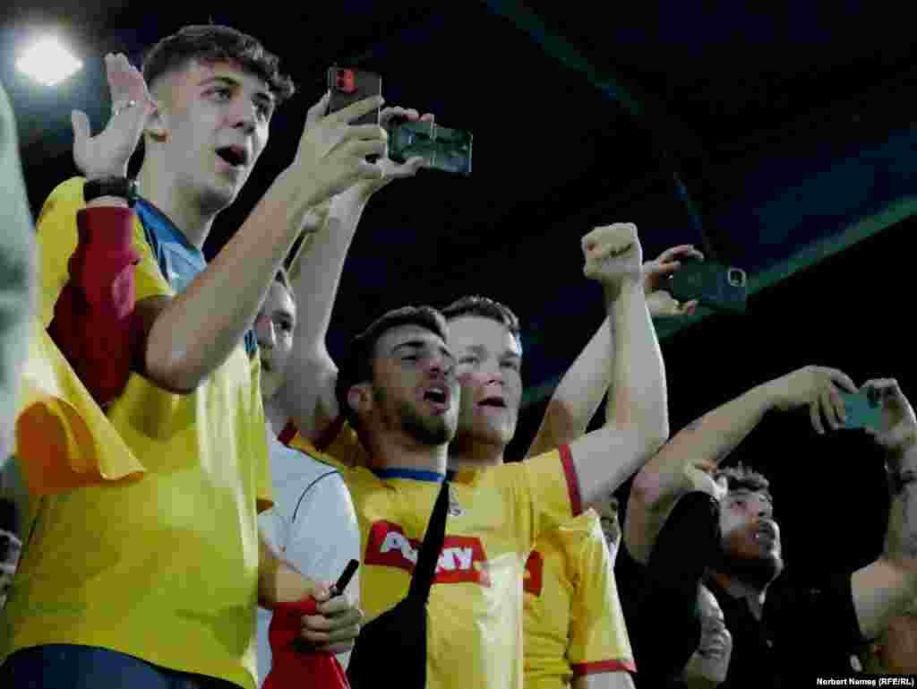 Echipa României a fost eliminată de la Euro 2024 după ce a pierdut în optimi, contra Olandei. Chiar și așa, rezultatul este unul remarcabil, având în vedere că este pentru prima oară, în trei decenii, când tricolorii joacă un meci la un turneu final. 