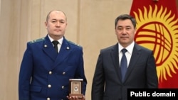Максат Асаналиев жана Садыр Жапаров.