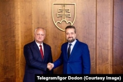 Igor Dodon și Ľuboš Blaha, vicepreședintele parlamentului Slovaciei, vicepreședintele partidului „Direcția – Social-Democrația.