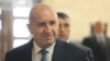 Bugarski predsjednik Rumen Radev jasno je stavio do znanja da ne podržava slanje vojne pomoći Ukrajini, tvrdeći da takva pomoć samo produžava sukob. 