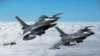 România nu a avut până acum capacitatea de a antrena piloți pentru avioanele de luptă F-16. Piloții români se antrenează în alte țări.