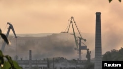 У Севастополі в ніч на 13 вересня пролунала серія гучних вибухів, внаслідок яких були пошкоджені два російські кораблі