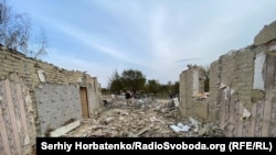 Наслідки російського ракетного удару по селу Гроза, 5 жовтня 2023 року 