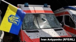 За його даними, через обстріл пошкоджено стіни та вибито вікна у приміщенні