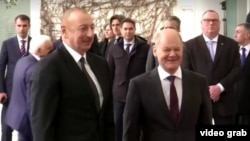 Kansler Olaf Şolts Azərbaycan prezidenti İlham Əliyevlə görüşüb