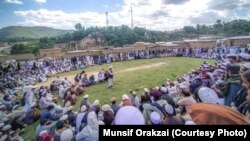 د اورکزیو دوکاندارانو او ځایي خلکو د اپرېل پر ۲۳مه په مېشتي مېنه کې احتجاجي جرګه وکړه. 
