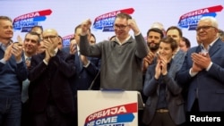Predsednik Srbije Aleksandar Vučić u štabu Srpske napredne stranke nakon proglašenja pobede na izborima 17. decembra