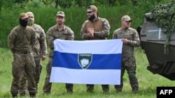 Снимка на диверсанти от легиона "Свобода за Русия". Снимката е архивна