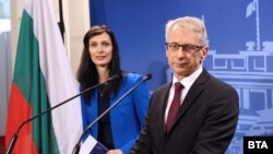 Мария Габриел и Николай Денков