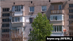Оріхів, Запорізька обл. Багатоповерхівка, в якій живуть 10 людей. 2 травня 2023