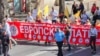 Синдикална војна среде битка за повисок минималец
