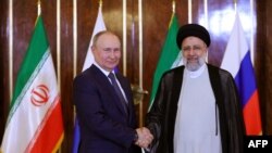 Орусиянын президенти Владимир Путин жана Ирандын лидери Ибрахим Раиси. Тегеран. 19-июль, 2022-жыл. Архивдеги сүрөт. 