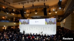 Минулого року Володимир Зеленський звертався до учасників конференції по відеозв'язку, лютий 2023 року