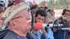د پښتونخوا ملي عوامي ګوند مشر محمود خان اڅکزی جلسې ته وینا کوي - انځور له ارشيفه