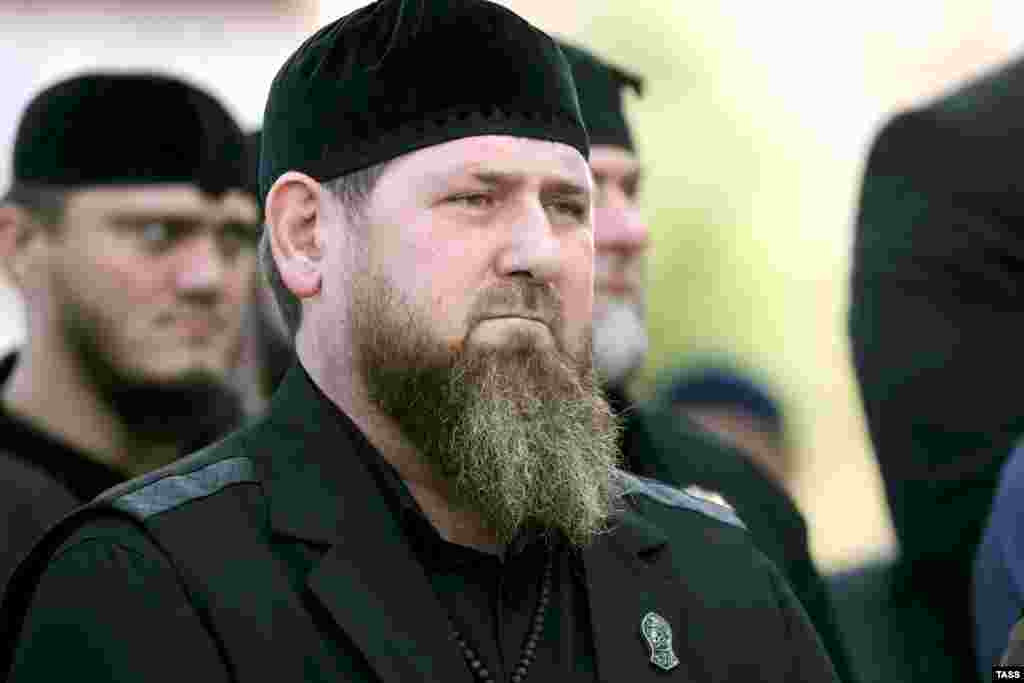 РУСИЈА - Голема група поранешни руски платеници на групата Вагнер почна да тренира со специјалните сили од јужниот руски регион Чеченија, изјави чеченскиот лидер Рамзан Кадиров денеска (6 ноември).