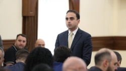 Ավինյանն ԱՄՆ ավիատոմսի 20 հազար դոլարը կվերադարձնի պետբյուջե