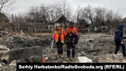 Наслідки російської ракетної атаки на село Рівне біля Покровська. Донецька область, 7 січня 2024 року