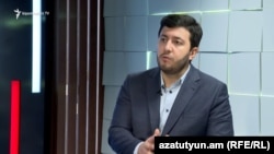 Քաղաքագետ Արեգ Քոչինյան, արխիվ