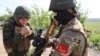 Руски военнослужещи в Украйна