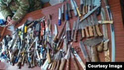 Жаза өтөөчү жайлардын биринен табылган буюмдар. Сүрөт ЖАКтыкы.