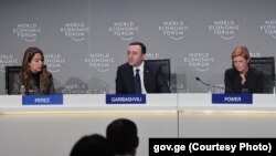 დავოსი. საქართველოს პრემიერ-მინისტრი ირაკლი ღარიბაშვილი მსოფლიო ეკონომიკური ფორუმის ფარგლებში გამართულ დისკუსიაში 