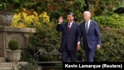 Predsednici SAD i Kine, Džo Bajden i Si Đinping, na sastanku kod San Francska, 15. novembar 2023.