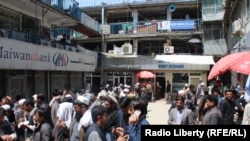 چاودنه د اپرېل پر درېیمه په شهزاده سرای کې د ګڼې ګوڼې پرمهال شوې - انځور له ارشیفه