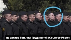 Сергей Грудинин (в синия кръг) на снимката, предоставена на Радио Свободна Европа от семейството му