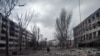 Наслідки обстрілів із боку російських військ у Маріуполі