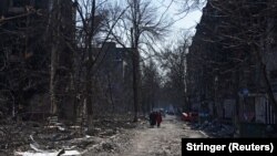 Російські війська продовжують знищувати інфраструктуру Маріуполя через постійні обстріли