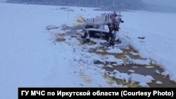 Место затопления автоцистерны на реке Лена