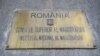 Potrivit Constituției, Consiliul Superior al Magistraturii (CSM) are rolul de garant al independenței justiției. Decide cu privire la recrutarea, promovarea, transferarea, detașarea, cercetarea disciplinară și eliberarea din funcție a judecătorilor și procurorilor.