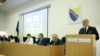 Suad Arnautović (prvi zdesna), predsjednik Centralne izborne komisije (CIK) BiH, s članovima CIK-a BiH na konferenciji za medije 4. maja 2022.