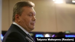 Адвокати експрезидента заявили, що ані Віктор Янукович, ані його син Олександр не є підозрюваними у справі Межигір’я