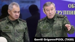 Шойгу и Герасимов (вдясно) през декември 2022 г.