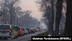 Бишкектеги ыштын бир себеби автоунаалар экени айтылып келет. 