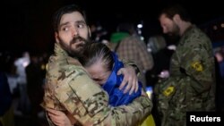 Туткундан бошотулган украиналыктар. Запорожье, 17-октябрь, 2022-жыл