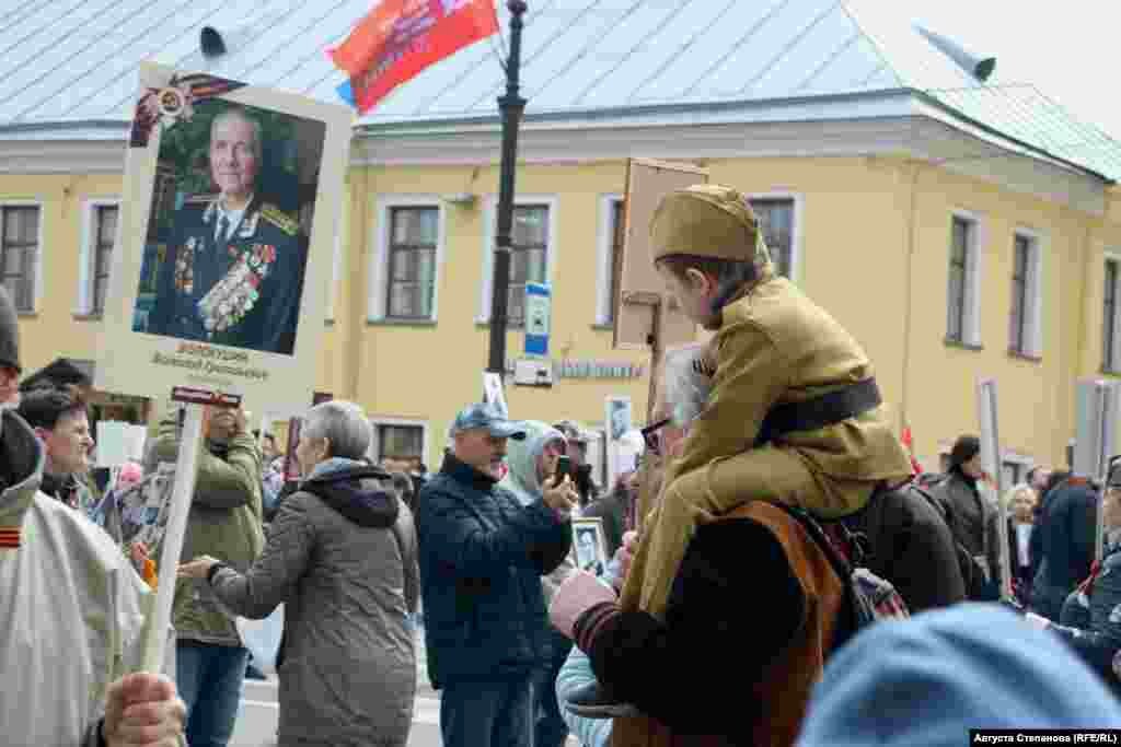 Акция "Бессмертный полк" в Петербурге 