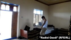 Закрытые мечети давно стали местом проживания малоимущих семей